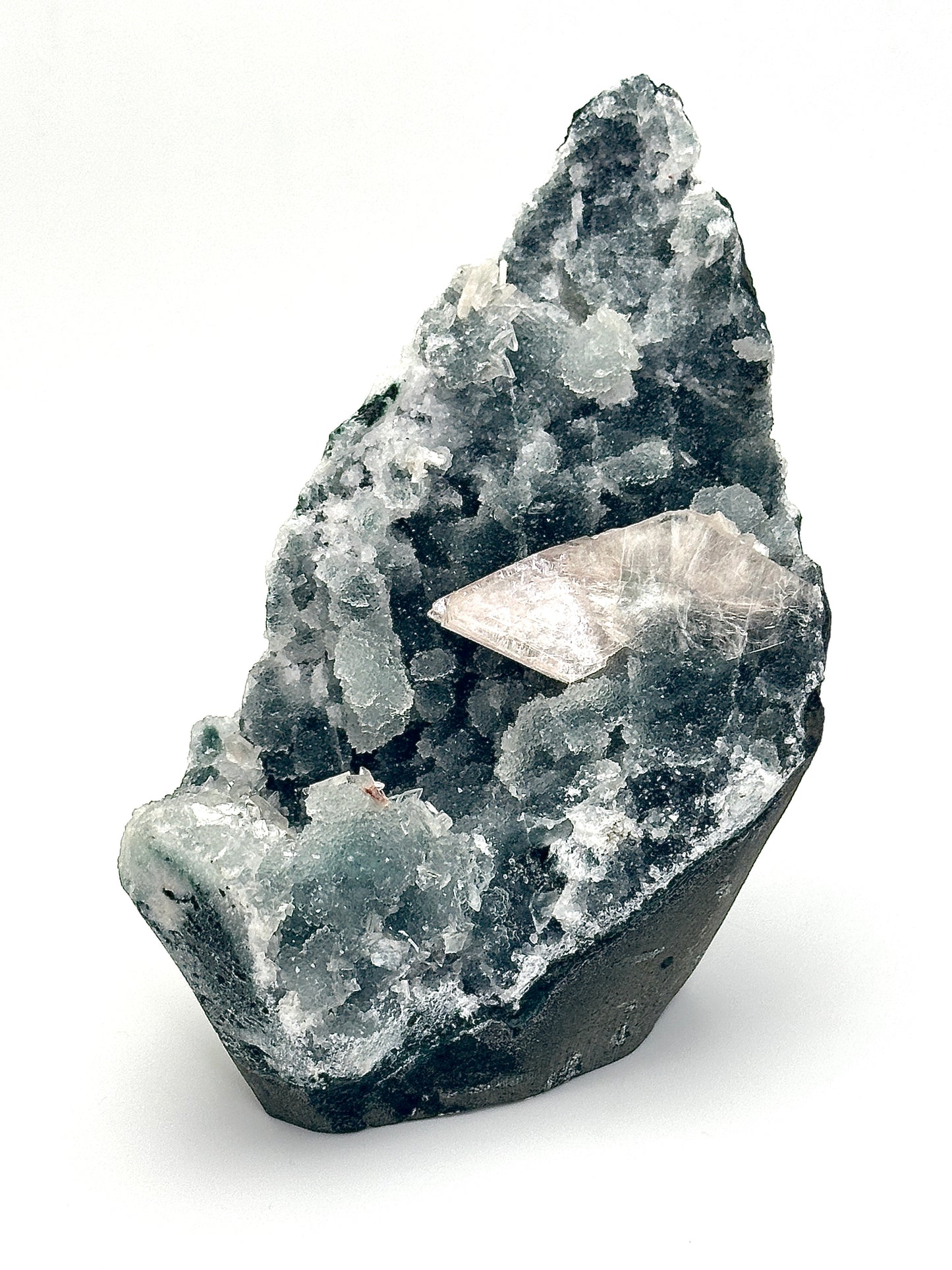 Black Chalcedony with Pink Heulandite and Stilbite