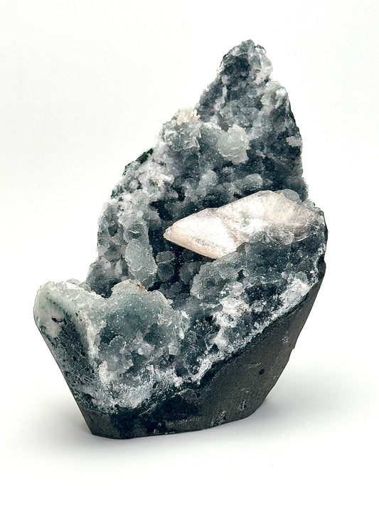 Black Chalcedony with Pink Heulandite and Stilbite